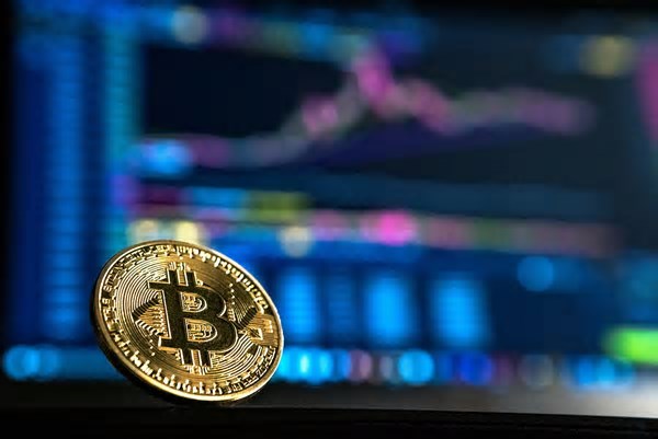 Renda passiva com criptomoedas: cadastre-se e ganhe $10