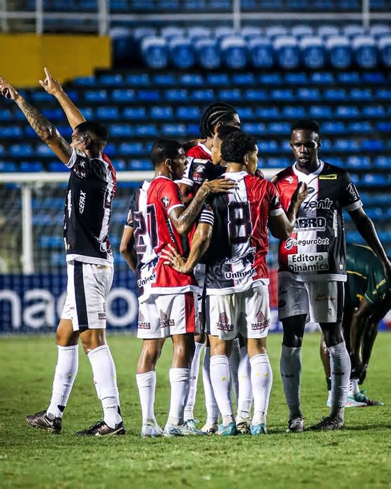 Ferroviário-CE 1 x 0 Altos-PI - Ferrão vence primeira na Copa do Nordeste