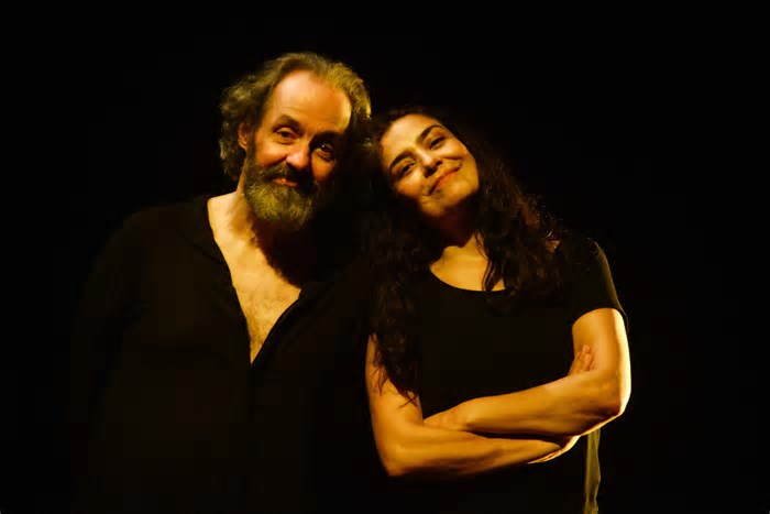 ‘Ilíada’ com Letícia Sabatella e Daniel Dantas estreia no Teatro Amazonas