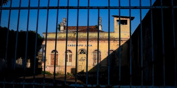 De ‘roupa nova’: cadeia histórica será espaço para economia criativa