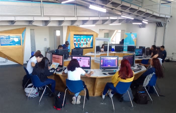 Prefeitura do Rio tem mais de 800 vagas em cursos de Tecnologia e Marketing
