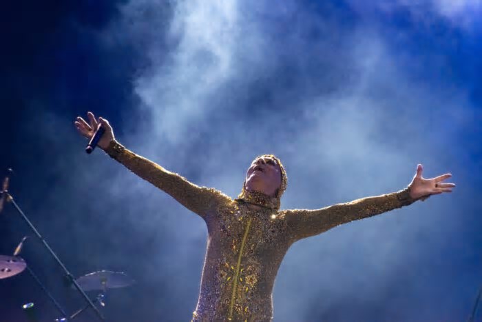Carnaval do Recife tem início oficial com grandes nomes da música brasileira; veja fotos