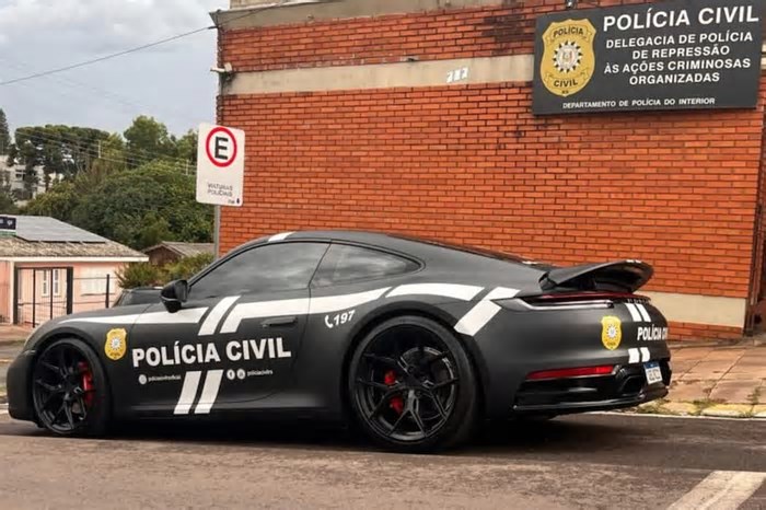 Polícia Civil do RS agora tem Porsche 911 na frota