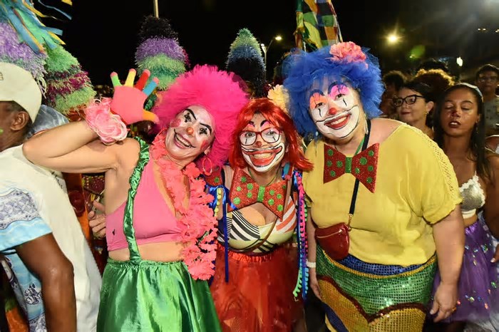 Palhaços do Rio Vermelho: ônibus terão esquema especial para foliões