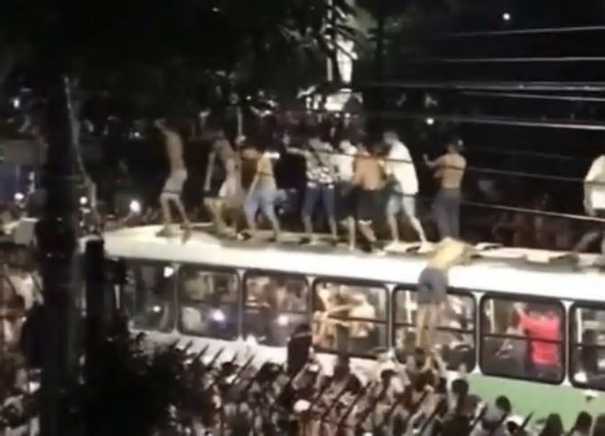 “Só quem viveu sabe”: post do Carnaval de 2020 relembra folia ‘apocalíptica’