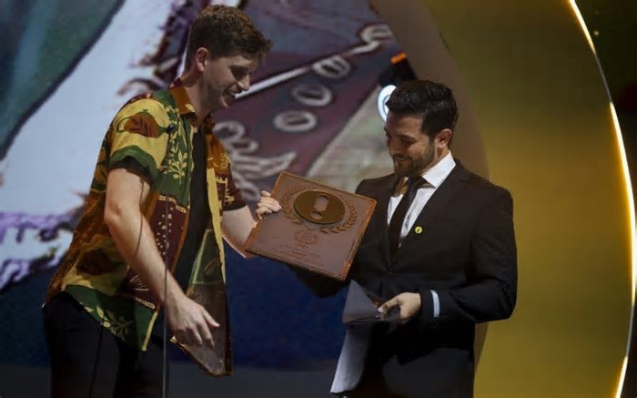 Peter Jordan, Camila Pudim, Badin e Noslen: Veja a lista completa dos ganhadores do Prêmio iBest realizado em Porto Alegre