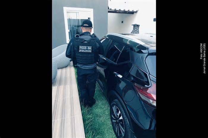 FICCO Bahia deflagra operação contra facção criminosa em Salvador; Liderança do grupo criminoso é presa em casa de luxo em Camaçari
