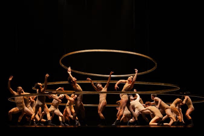 Balé Teatro Guaíra terá turnês nacionais, internacionais e novas coreografias em 2025