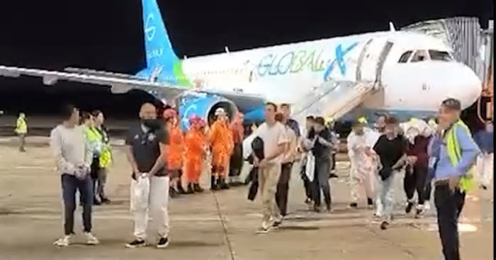 Governo Trump manda 111 deportados ao Brasil em voo que chega hoje a Fortaleza
