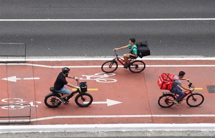 Moradores de SP têm se deslocado menos e uso de transporte individual supera o coletivo, aponta pesquisa Origem e Destino