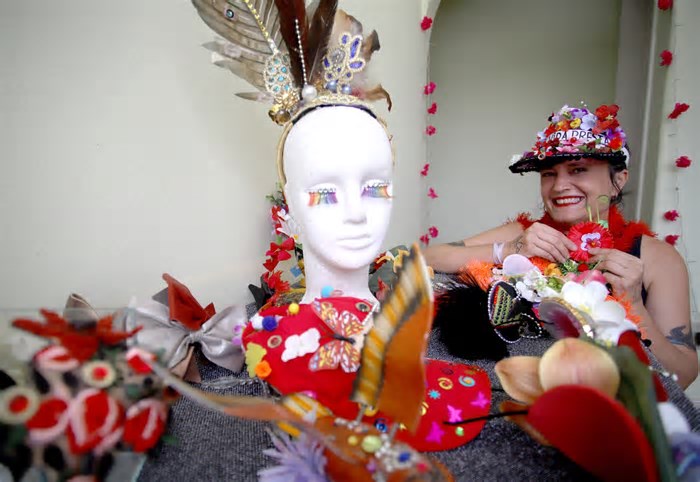 Dinheiro extra com a folia: Carnaval causa grande impacto na economia de BH