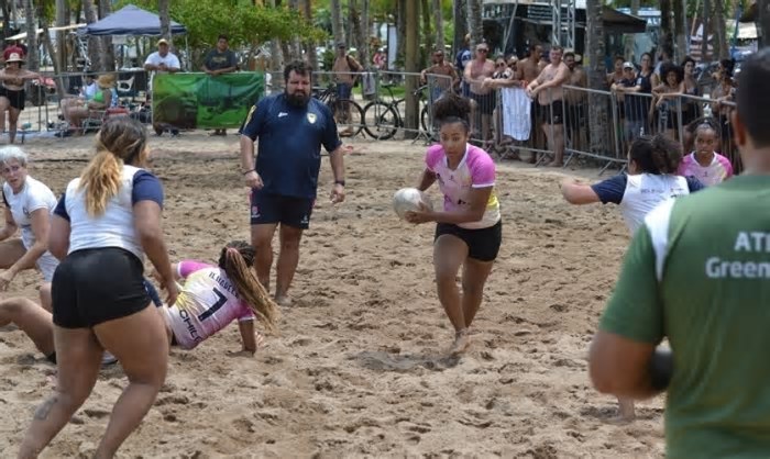 Com 19 equipes, 17° Torneio de Beach Rugby de Ilhabela é neste sábado no Perequê