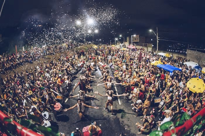 Chico César cai na folia em BH! Artista estará no bloco Pisa na Fulô na Terça-feira de Carnaval