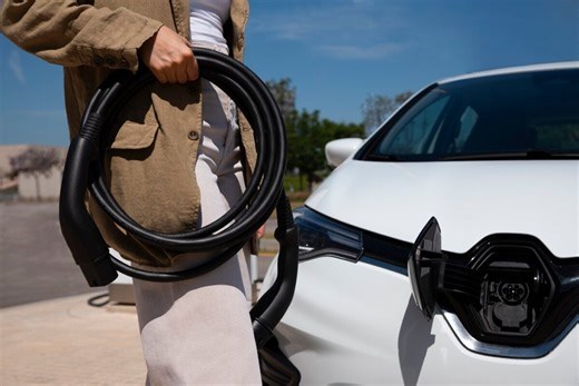 Especialista explica: quanto custa instalar carregador de carro elétrico em casa?