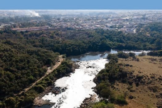 Por que a Cetesb recomenda não pescar e nadar em trecho do Tietê que deveria ter águas límpidas