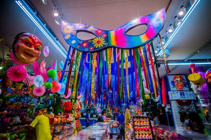 Carnaval e indicação ao Oscar movimentam vendas na 25 de Março