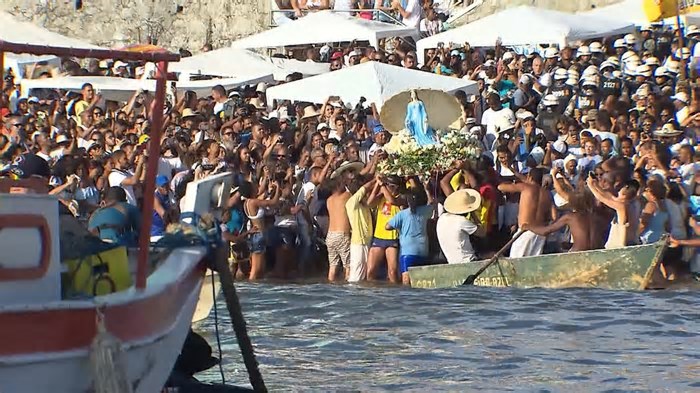 Conheça a história da Festa de Iemanjá em Salvador