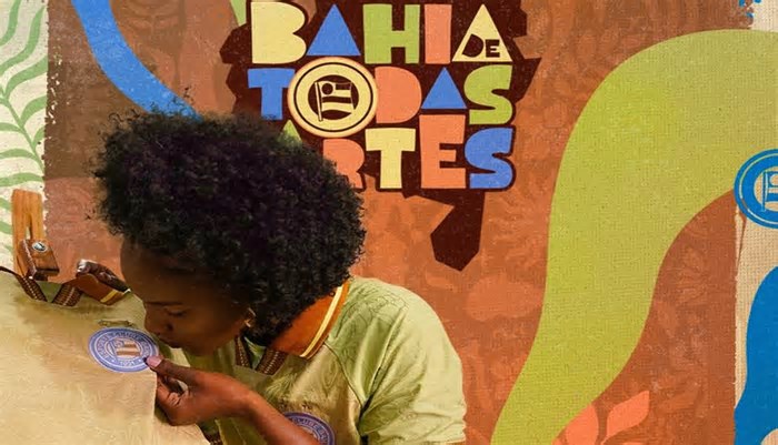 Bahia lança uniforme em homenagem as expressões artísticas e estreia neste sábado