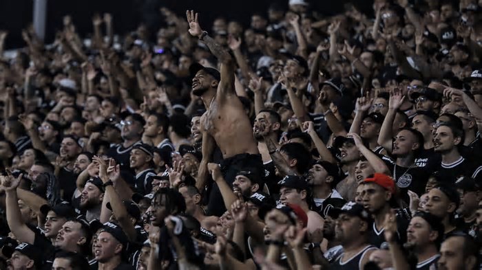 Gaviões da Fiel cobra Corinthians após vaga na Libertadores: “Falhas para corrigir”