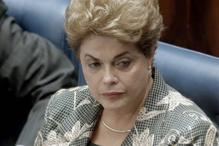 Dilma passa mal e é internada em hospital na China
