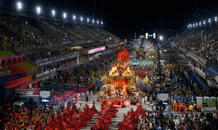Carnaval 2025: confira a agenda de blocos, desfiles e trios elétricos pelo Brasil