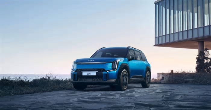 Kia EV9 estreia no Brasil com preço de carro de luxo