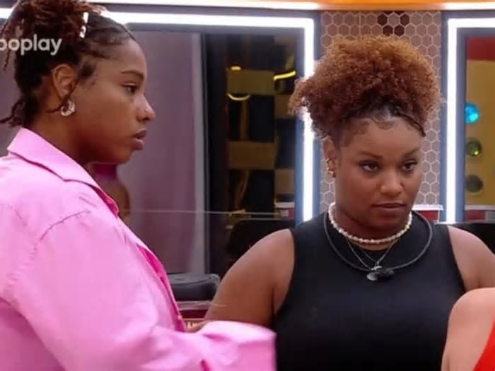 Fora do Tá com Nada, Camilla cozinha e reclama de Diogo Almeida no BBB 25