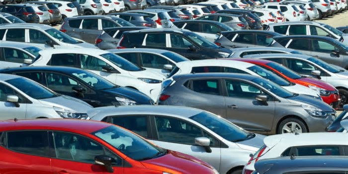O mercado de carros usados está bombando! E você vai querer saber por quê