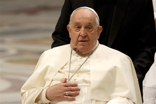 Primeira-ministra da Itália revela estado de saúde do papa Francisco