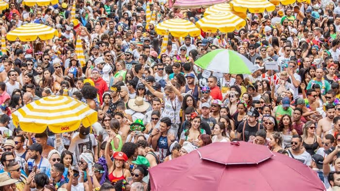 Pré-carnaval de BH tem mais de 200 blocos; confira a programação