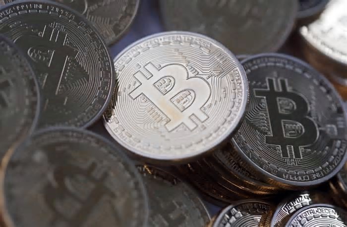 Bitcoin, memecoins e escândalos: tudo o que você precisa para entender o que vem por aí no mundo cripto