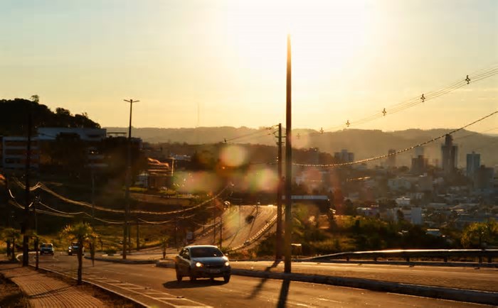 Onda de calor faz Rio Grande do Sul suspender início das aulas na rede estadual