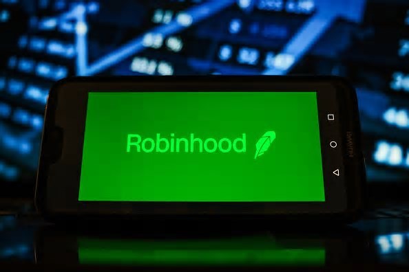 Robinhood revela salto de 700% na receita com criptomoedas no 4º trimestre de 2024