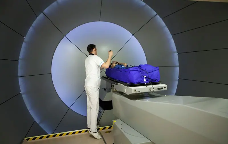 Os tratamentos ultrarrápidos contra o câncer que podem substituir a radioterapia no futuro