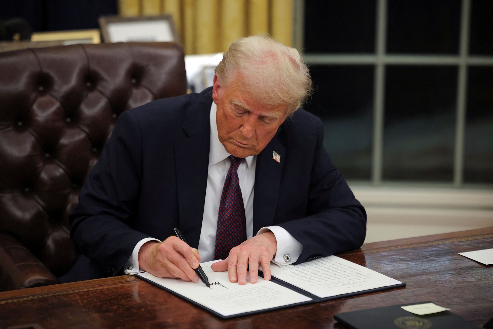 Veja o que ficará mais caro com tarifas de Trump a México, Canadá e China