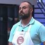 O ex-MasterChef Jason de Souza Junior foi preso em flagrante nesta quarta-feira (1º) suspeito de estuprar uma menina de 12 anos, em Florianópolis.