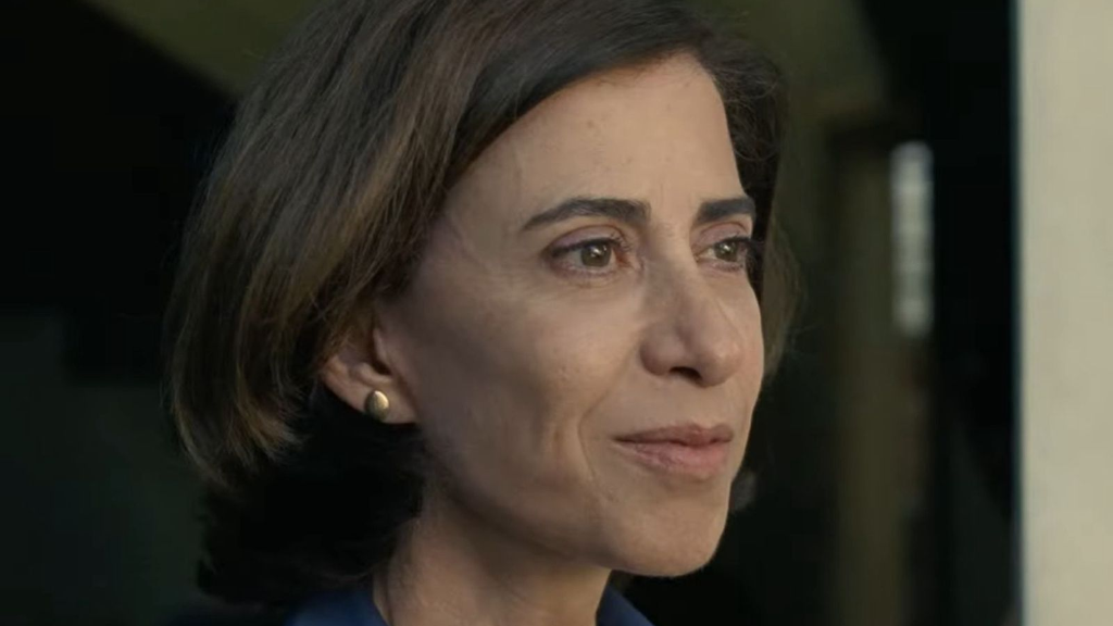 Fernanda Torres no filme "Ainda Estou Aqui" • Reprodução