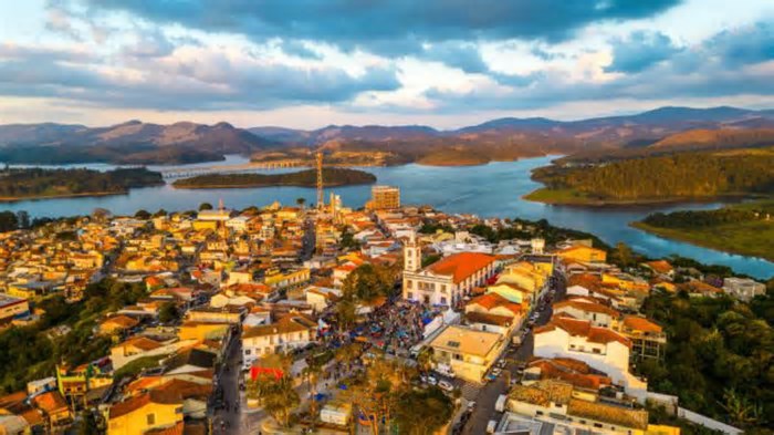 Interior de SP tem paraíso natural com represa e diversas cachoeiras; conheça