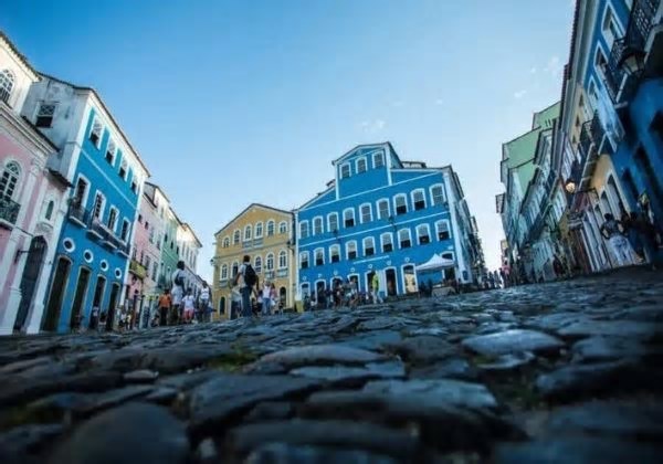 Bahia registra crescimento no turismo em 2025 e aumenta expectativas para o Carnaval