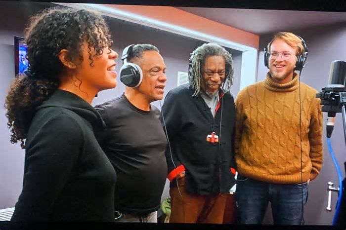 Trio Migrazioni lança single ‘Kelelê’ que valoriza culturas de matriz africana