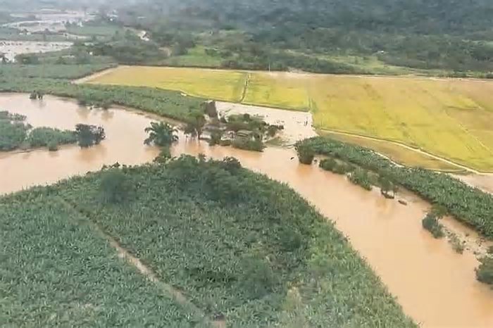 Chuva no Litoral do Paraná: primeira morte é confirmada em Guaratuba
