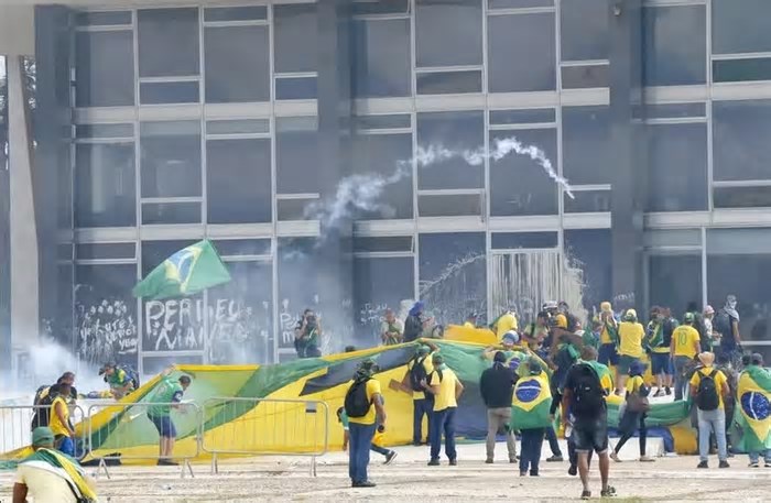 Oito de Janeiro é o elo fraco da denúncia da PGR