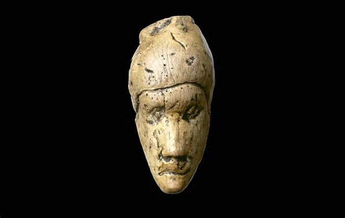 Cabeça de Dolní Vestonice: o ''retrato 3x4'' de 26 mil anos em marfim de mamute