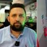 Crime teria sido motivado por um desentendimento durante o conserto de um celular. Adolescente está apreendido. Adolescente aparece correndo após ter...