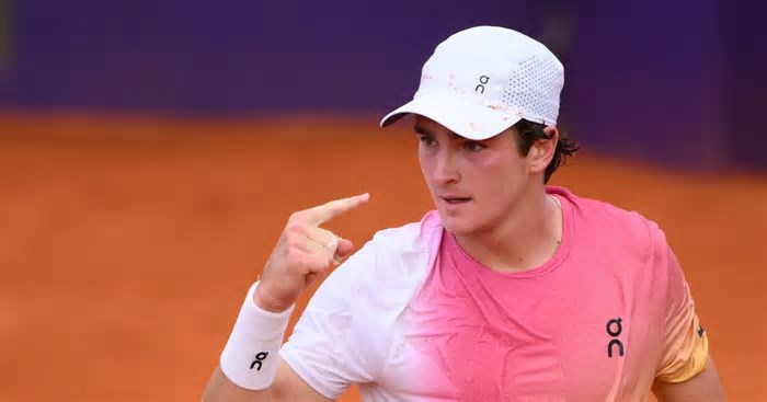 João Fonseca derrota sérvio Laslo Djere e está na final do ATP 250 de Buenos Aires