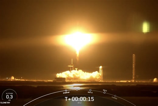 SpaceX just launched another mission to the moon