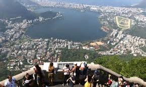 Rio de Janeiro: Praias, Carnavais e Tesouros Culturais da Cidade
