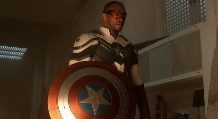 Vingadores | Produtor destaca papel de Sam Wilson como Capitão América no futuro do MCU