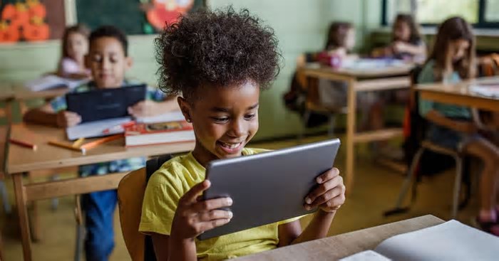 A tecnologia como aliada da equidade na educação
