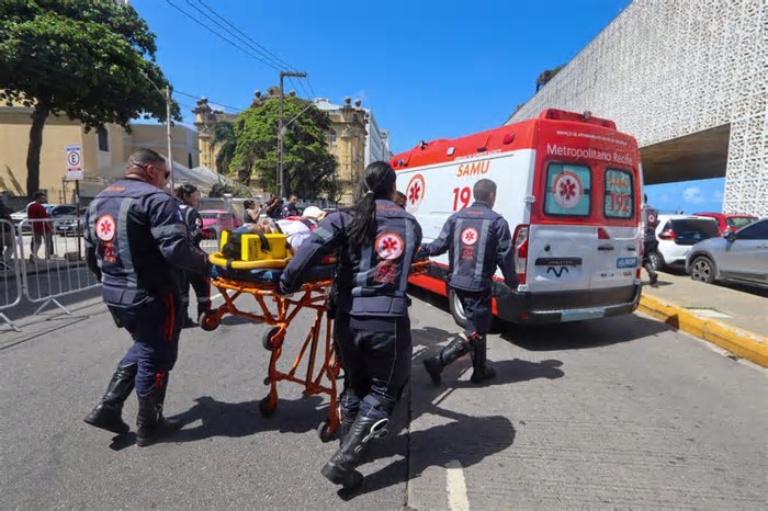 Simulação do Samu Recife reforça preparação para emergências durante o Carnaval 2025